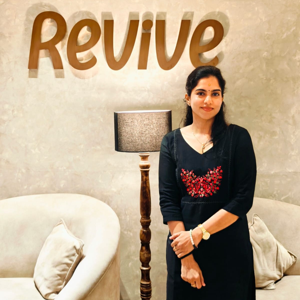 Dr. Veena Manish Nair
